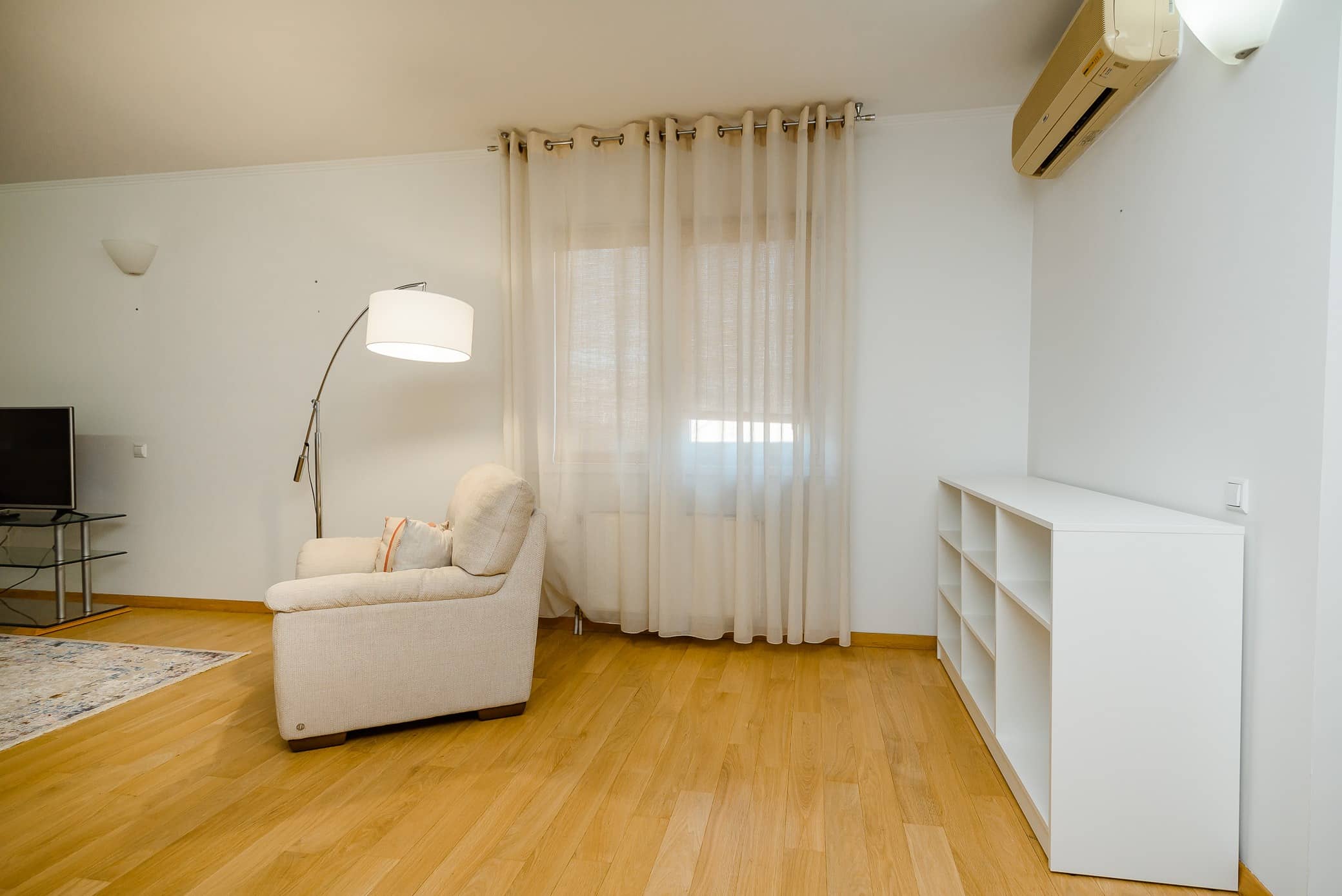 rent-apartment-center-pircalab (13)